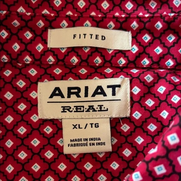 Ariat Women’s Red and White Patterned Shirt - Picture 2 of 11